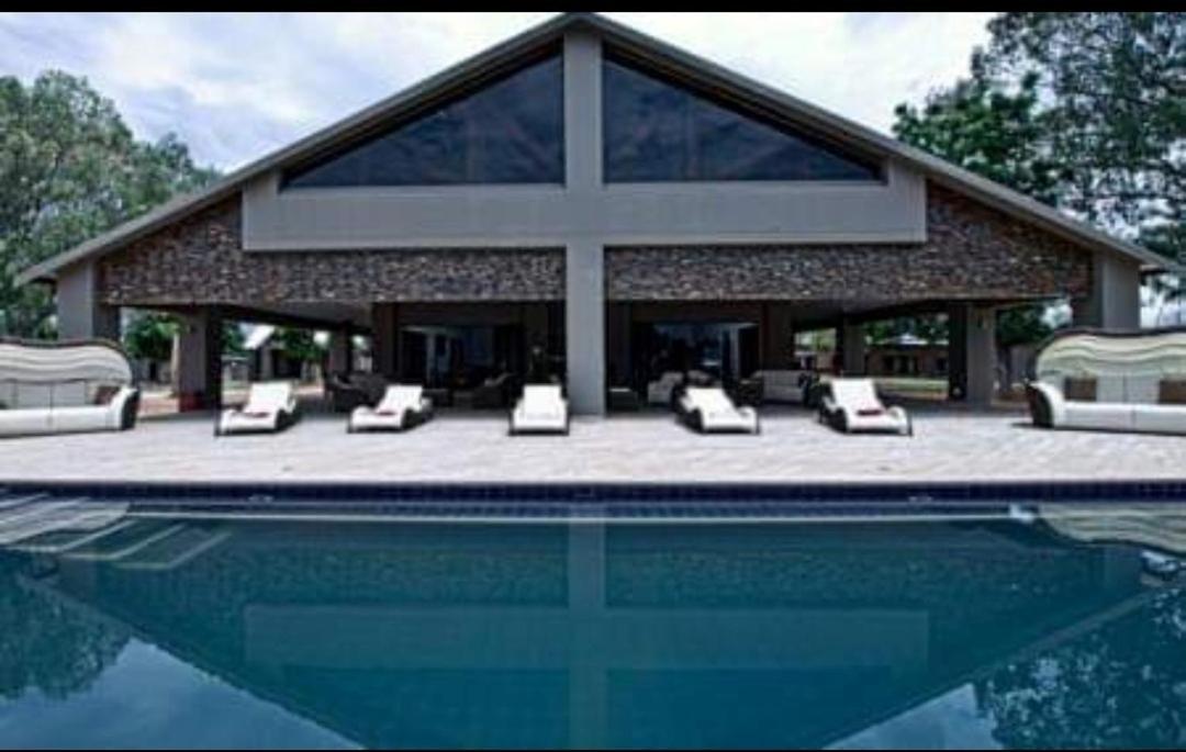 Sandune Game Lodge Gobabis Экстерьер фото